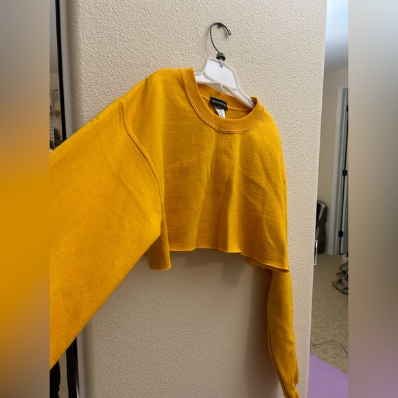 PLT Mustard Yellow Cropped Sweater - Picture 2 of 3